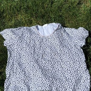 Vintage black and white Floral top